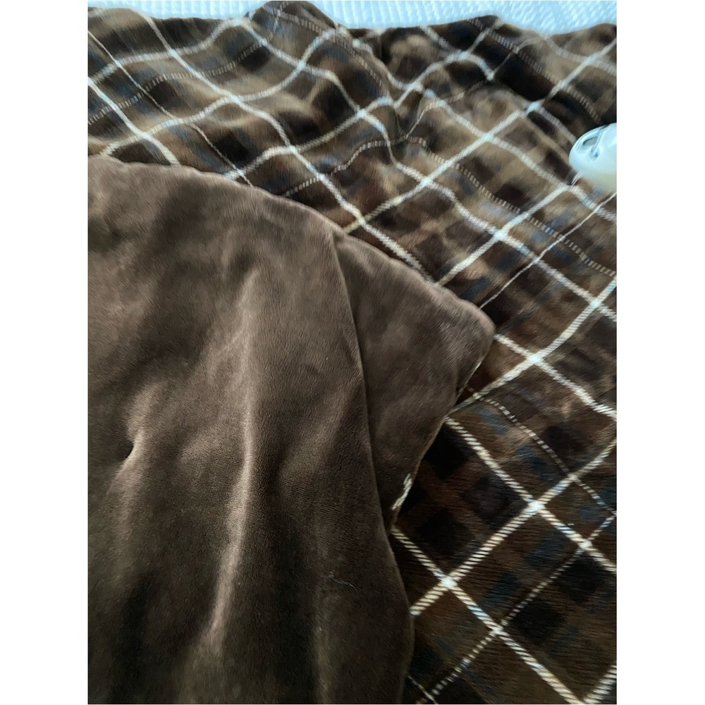 Sunbeam Brown Plaid Heated Throw Controller